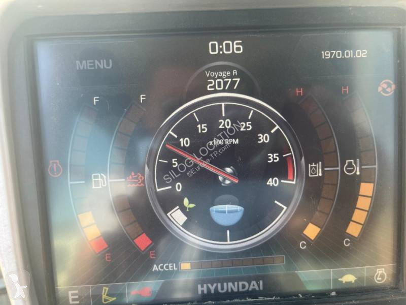 Lopatový nakládač Hyundai HX145ALCR