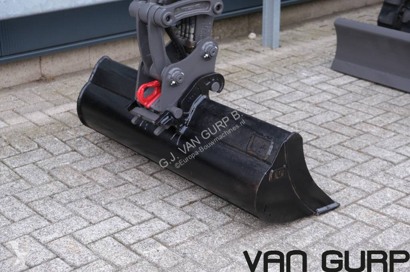 Excavator Volvo ECR D | 2016 | 2763h
