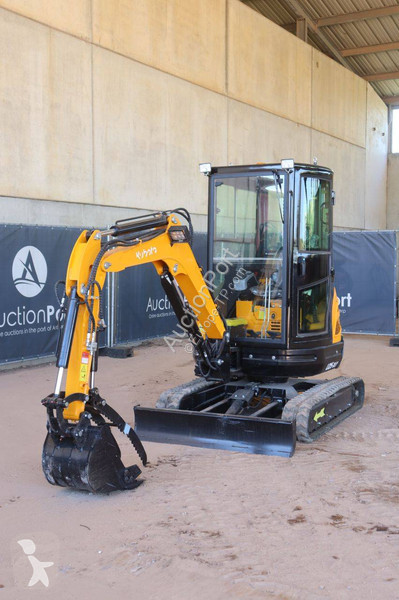Captok 30C excavator