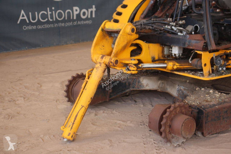 Excavator JCB 5