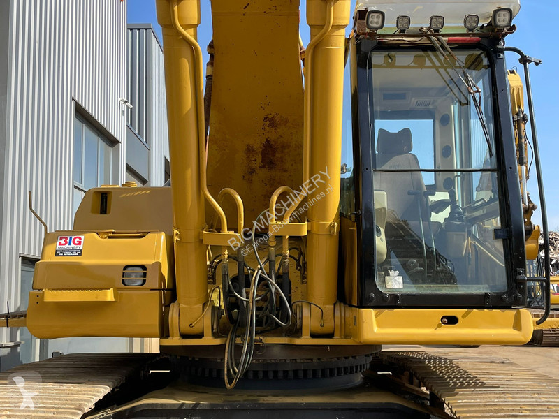 Excavadora Caterpillar