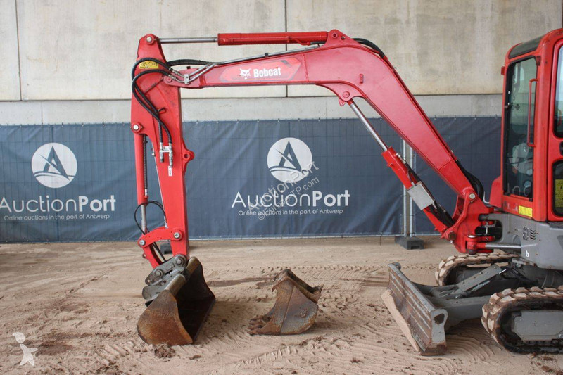 Excavadora Bobcat Z