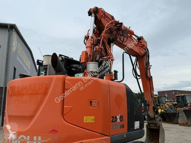 Pelle Hitachi