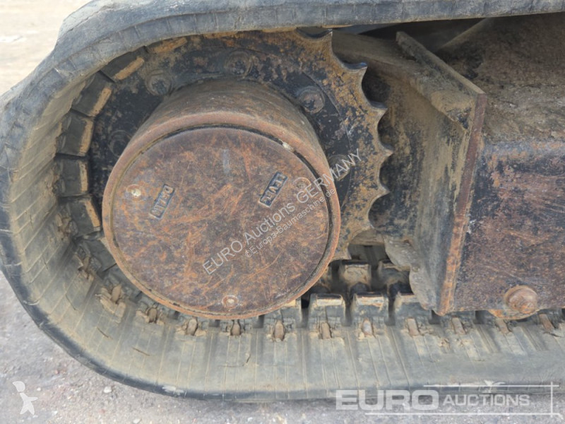 Багер Komatsu PC25-1