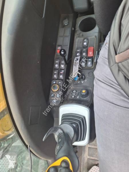 Pelle JCB