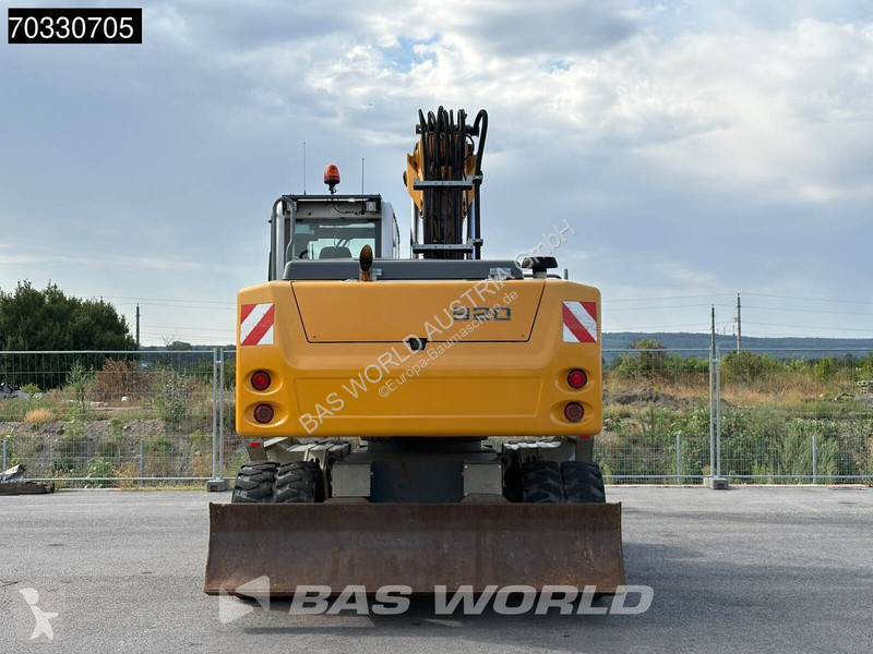 Багер Liebherr A920