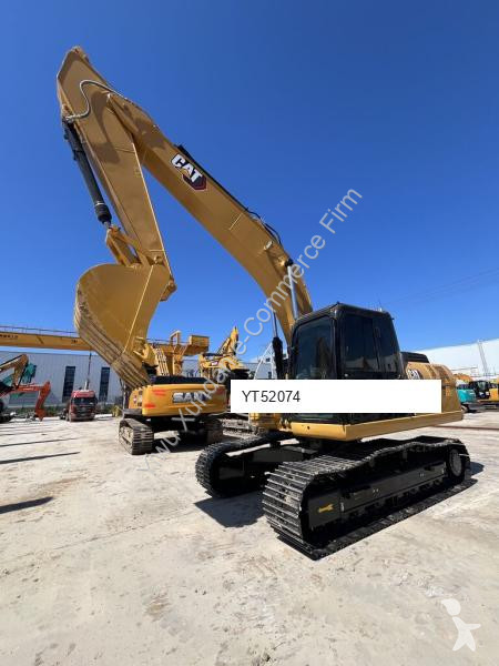 Escavadora Caterpillar