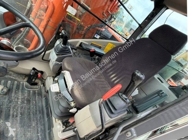 Graafmachine Hitachi W3
