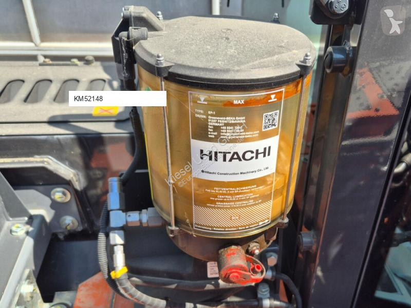 Екскаватор Hitachi ZX175W-7