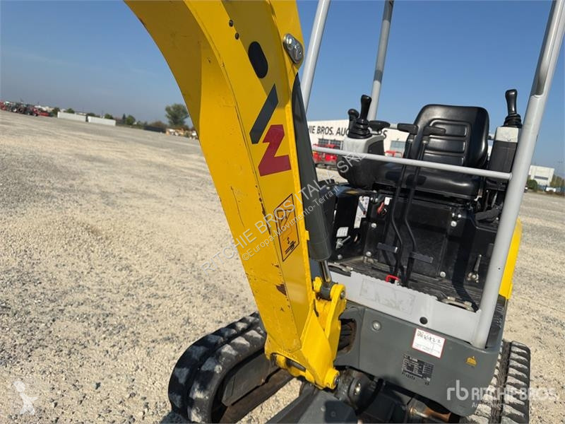 Екскаватор Wacker Neuson HS