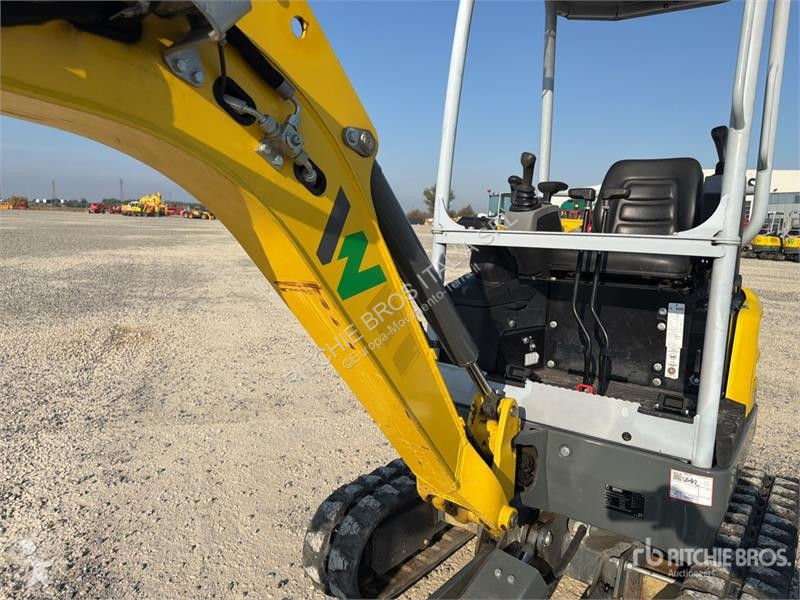 Екскаватор Wacker Neuson E
