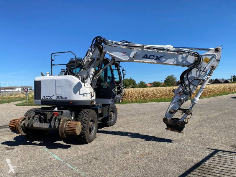 Acx DOOSAN 23 R-R 1er Main a réparer endommagée...