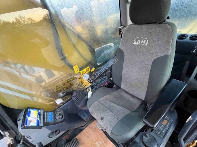 Экскаватор Komatsu PC210