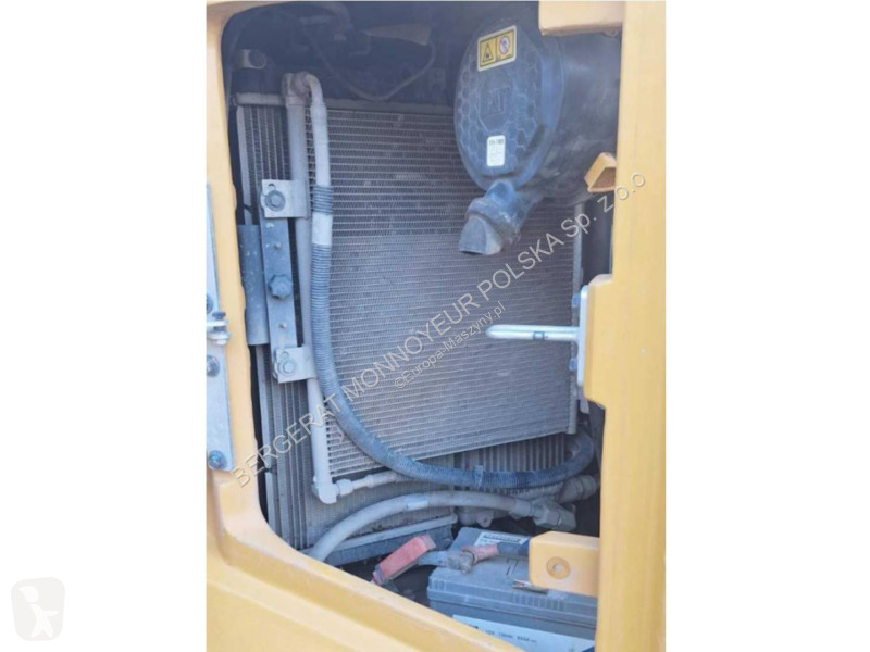 Escavadora Caterpillar 308 CR