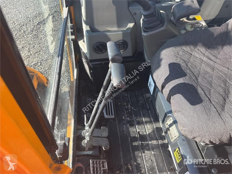 Escavadora Yanmar ViO33UCR Mini Excavator