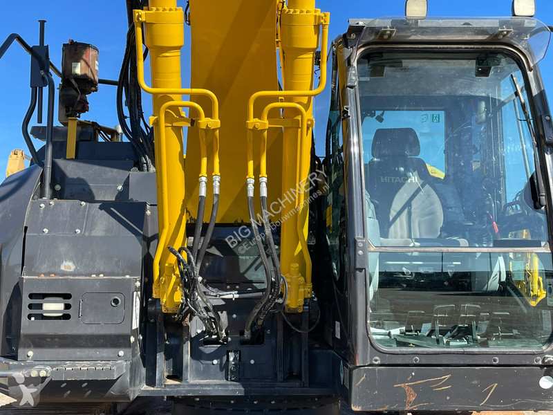 Kotrógép Hitachi