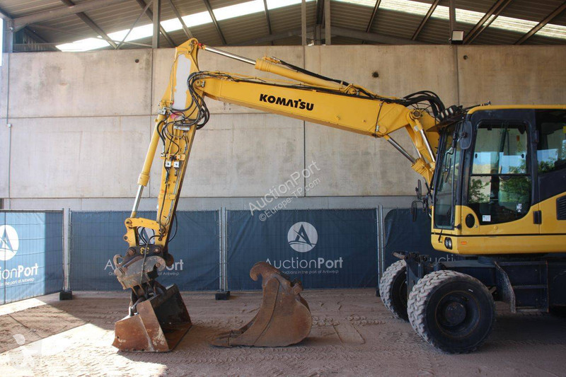 Excavadora Komatsu PW148