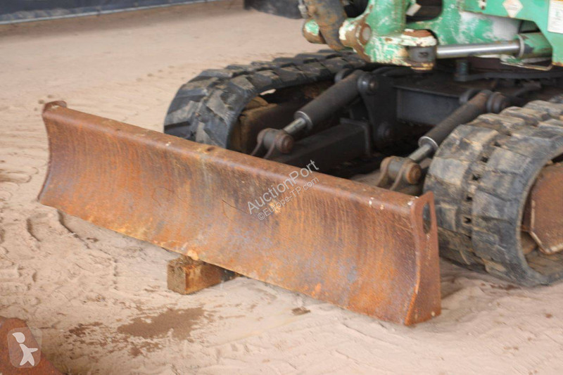 جرافة Bobcat