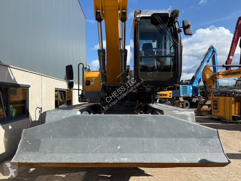 جرافة Liebherr LH 35 M Litronic Timber - LH 35...