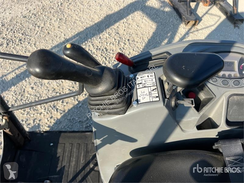 جرافة Bobcat E17Z Mini Excavator