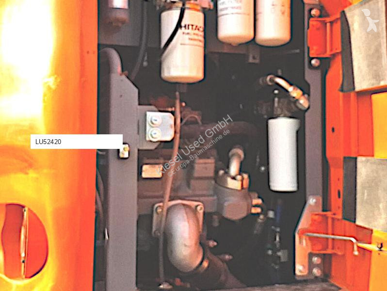 جرافة Hitachi ZX135W-7