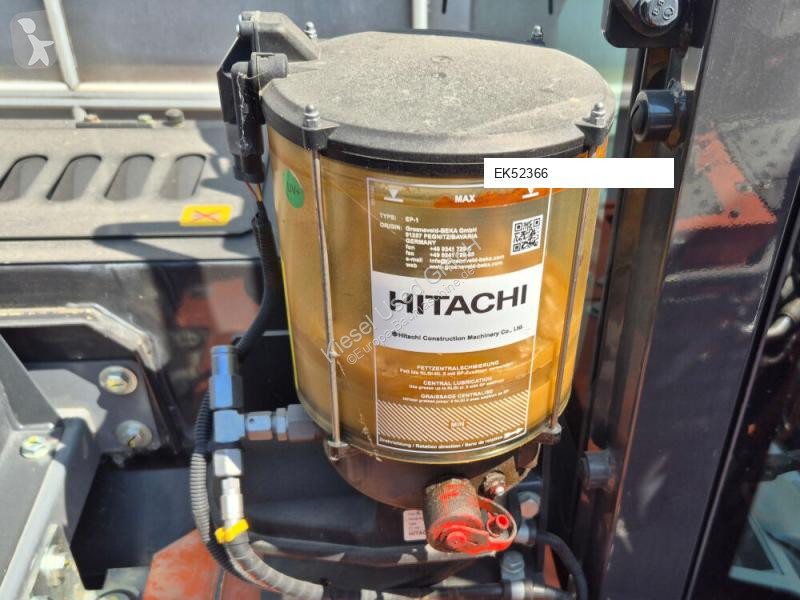 جرافة Hitachi ZX175W-7