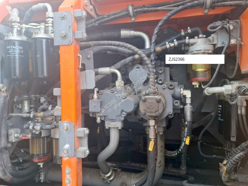 جرافة Hitachi ZX490LCH-6