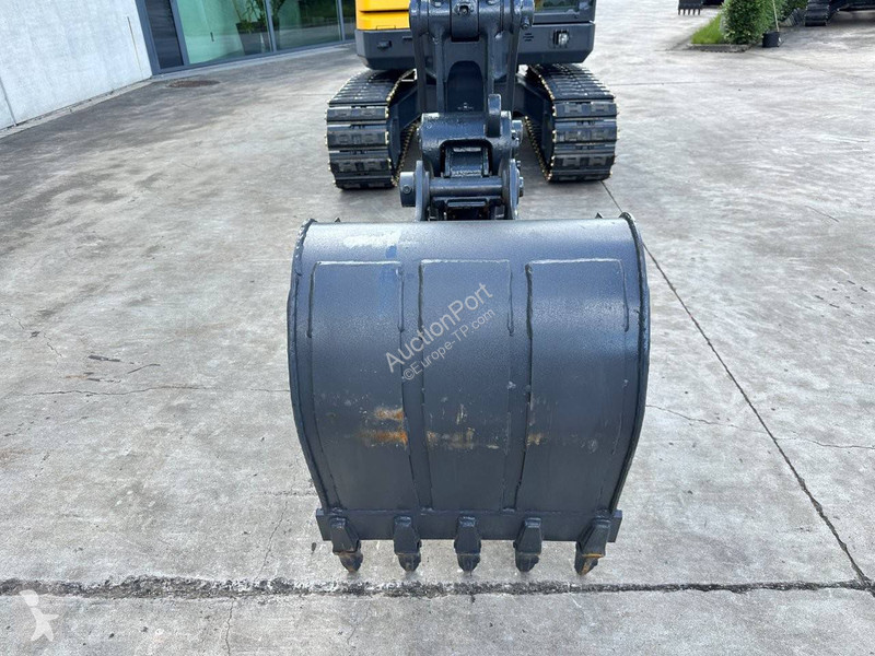 Skovel Volvo EC60C