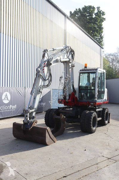 Excavadora Takeuchi
