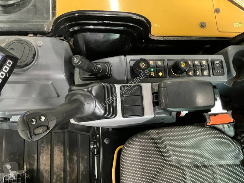Pelle Caterpillar 302.7 CR