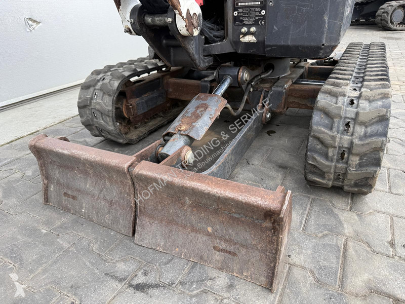 Pelle Bobcat z