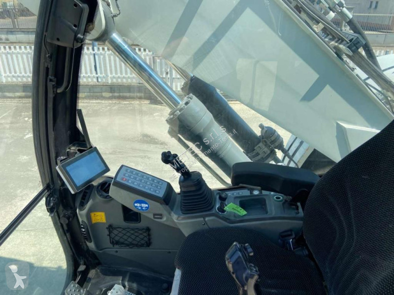 Pelle Liebherr LH 22 M
