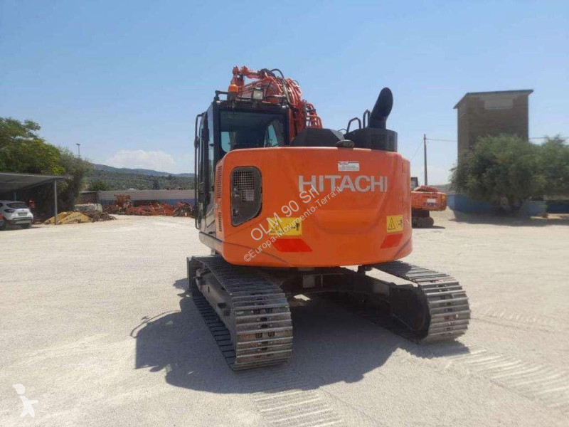 Pelle Hitachi