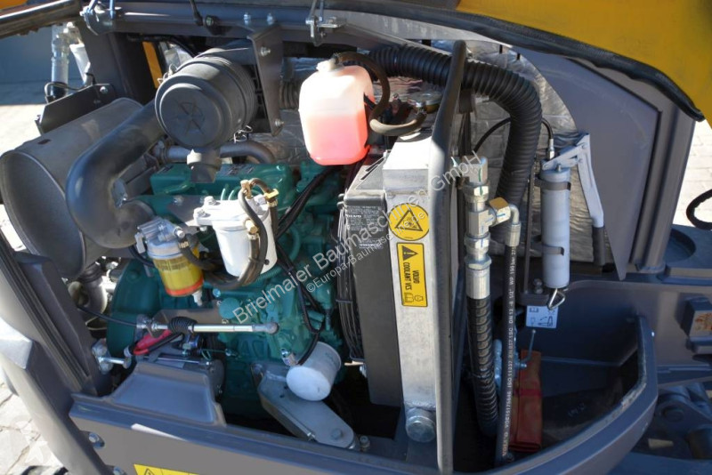 Excavadora Volvo ECR D