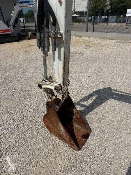 Pelle Volvo ECR25D