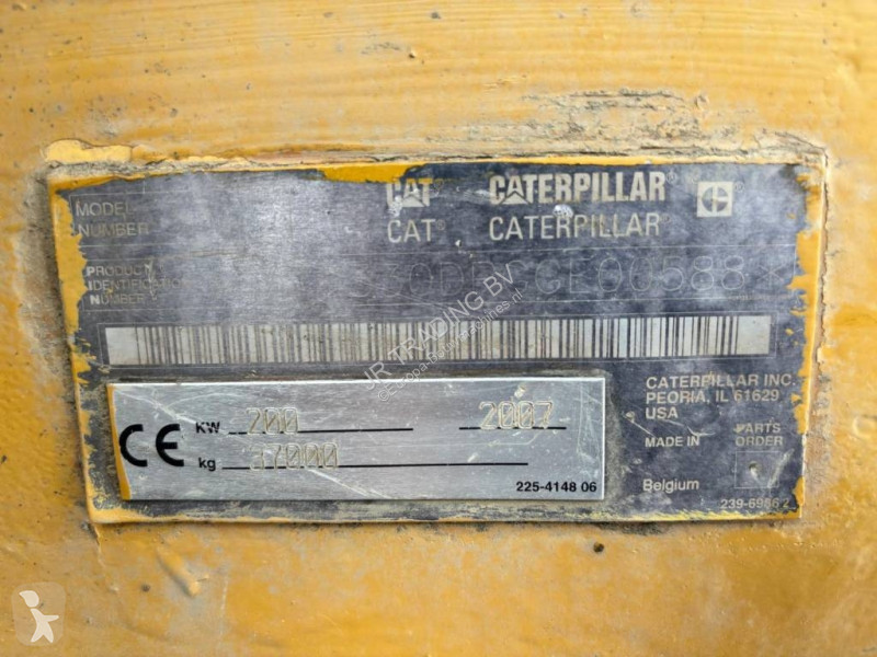 Pelle Caterpillar L N