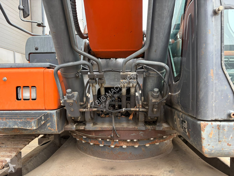 Pelle Doosan 5