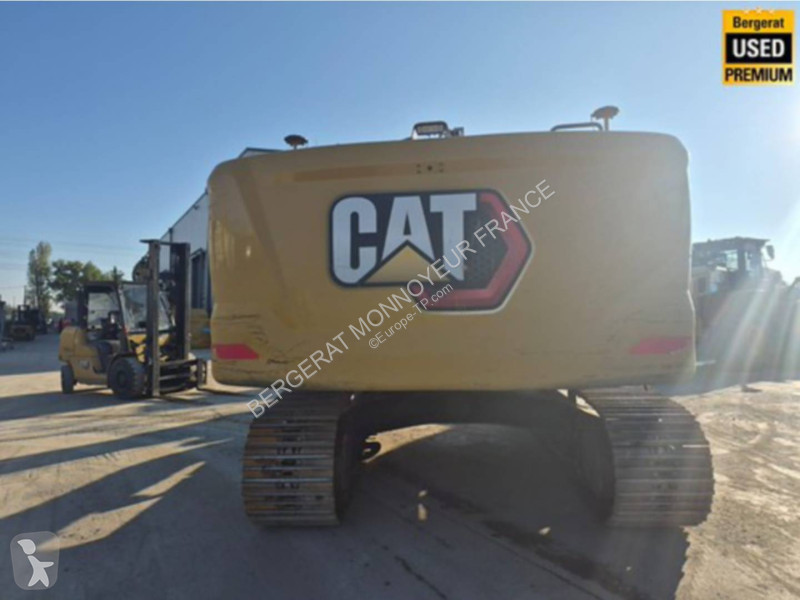 Багер Caterpillar
