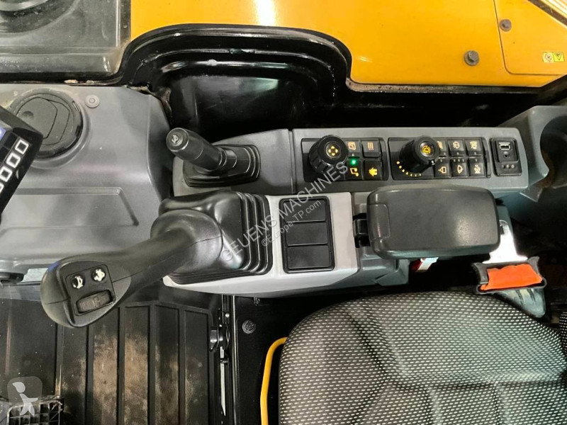 Excavator Caterpillar 302.7 CR