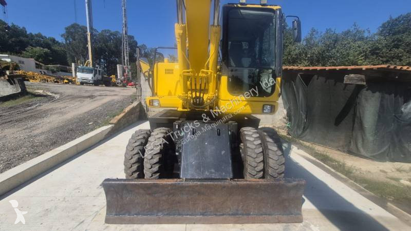 Pelle Komatsu PW180-7EO