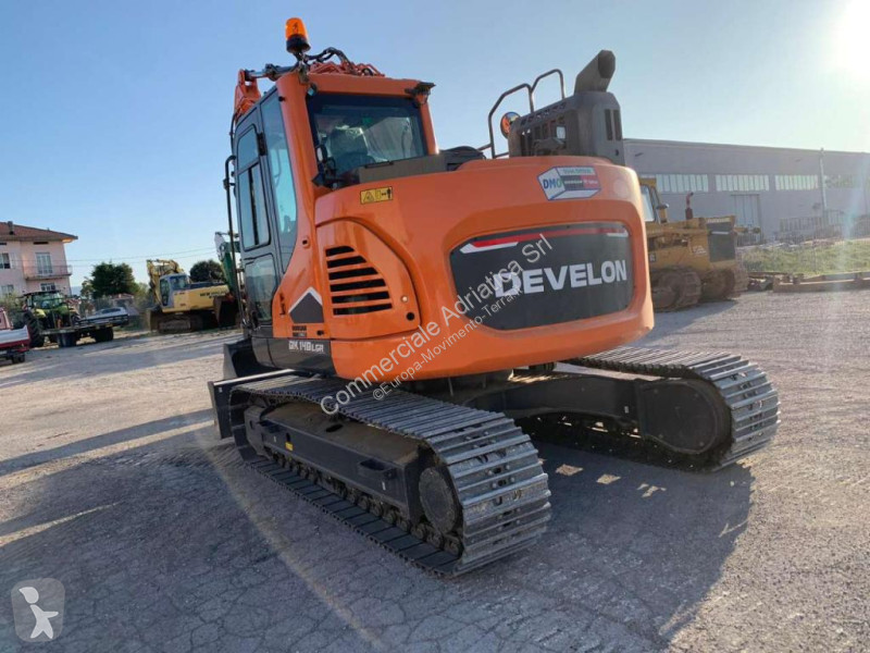 Pelle Develon DX140 LCR