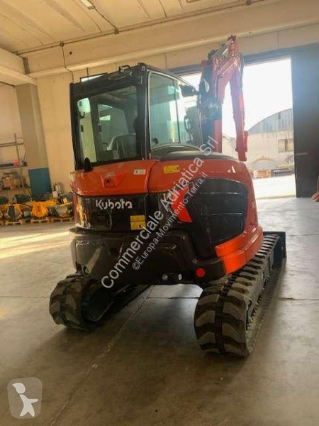 Pelle Kubota KX060-5