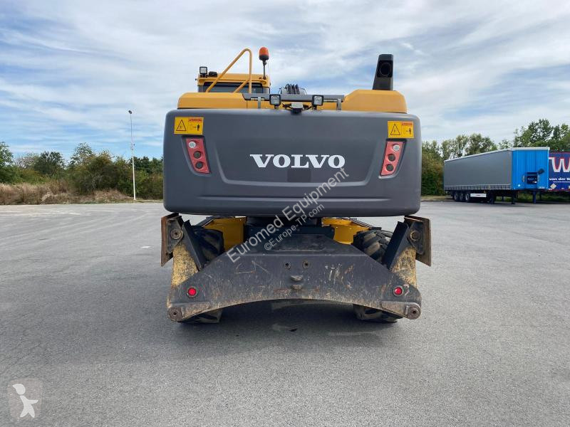 Pelle Volvo EW180