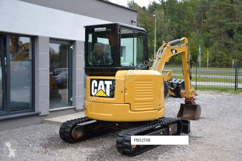 Багер Caterpillar
