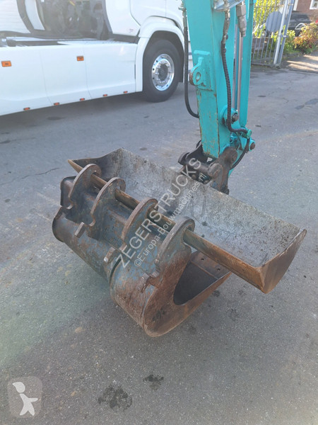 Pelle Kobelco SK-55-SRX-6