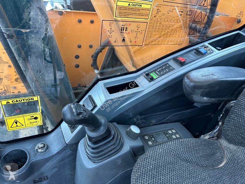 جرافة Hyundai HX 235 LCR Kettenbagger / AC /...