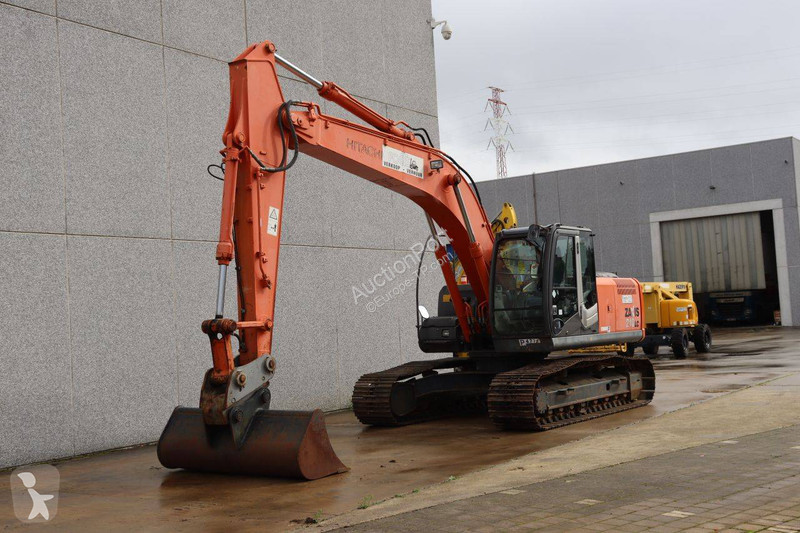 Pelle Hitachi