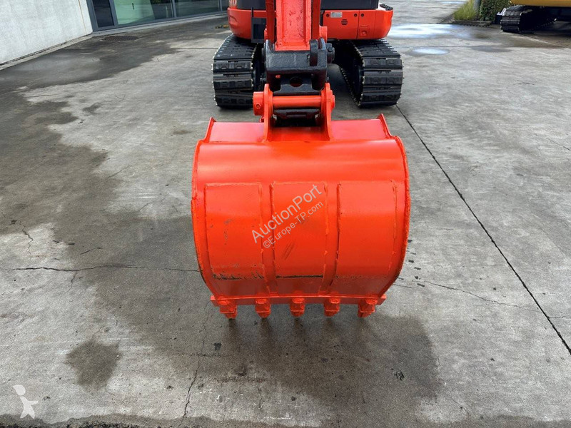 Pelle Kubota KX155-5