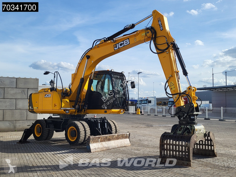 Pelle JCB JS175 Lift Cabin