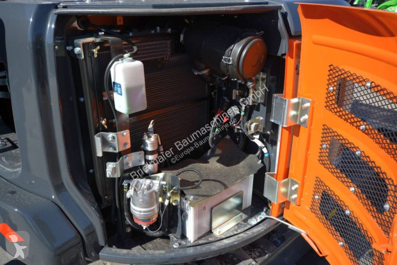 Багер Hitachi ZX 65 USB-6
